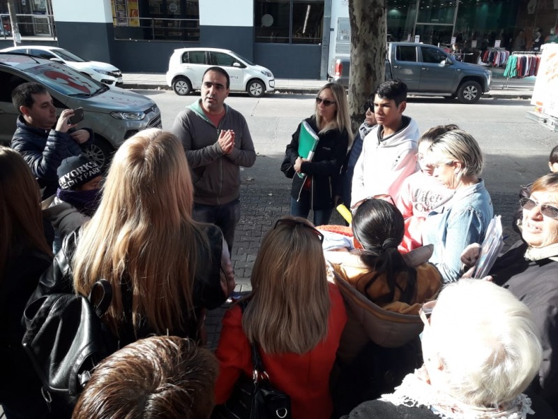 Vecinos piden que se mantenga el recorrido de la l�nea 504